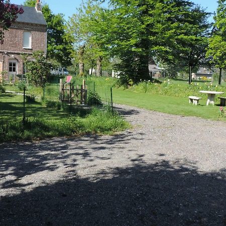 Belval Cottages Benouville  Εξωτερικό φωτογραφία